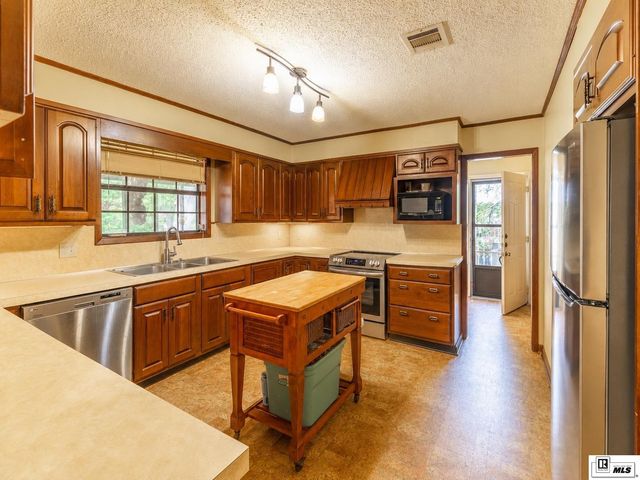 2140 BAYOU DARBONNE DRIVE, West Monroe, LA 71291