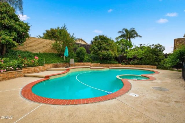 6075 Arabian Place, Camarillo, CA 93012