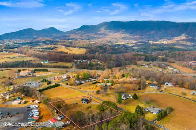 141 E Robert E Lee Drive, Newport, TN 37821