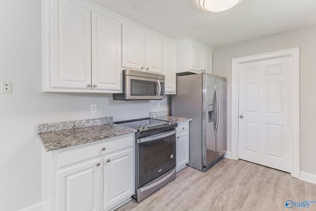 102 Elkwood Road, Hazel Green, AL 35750