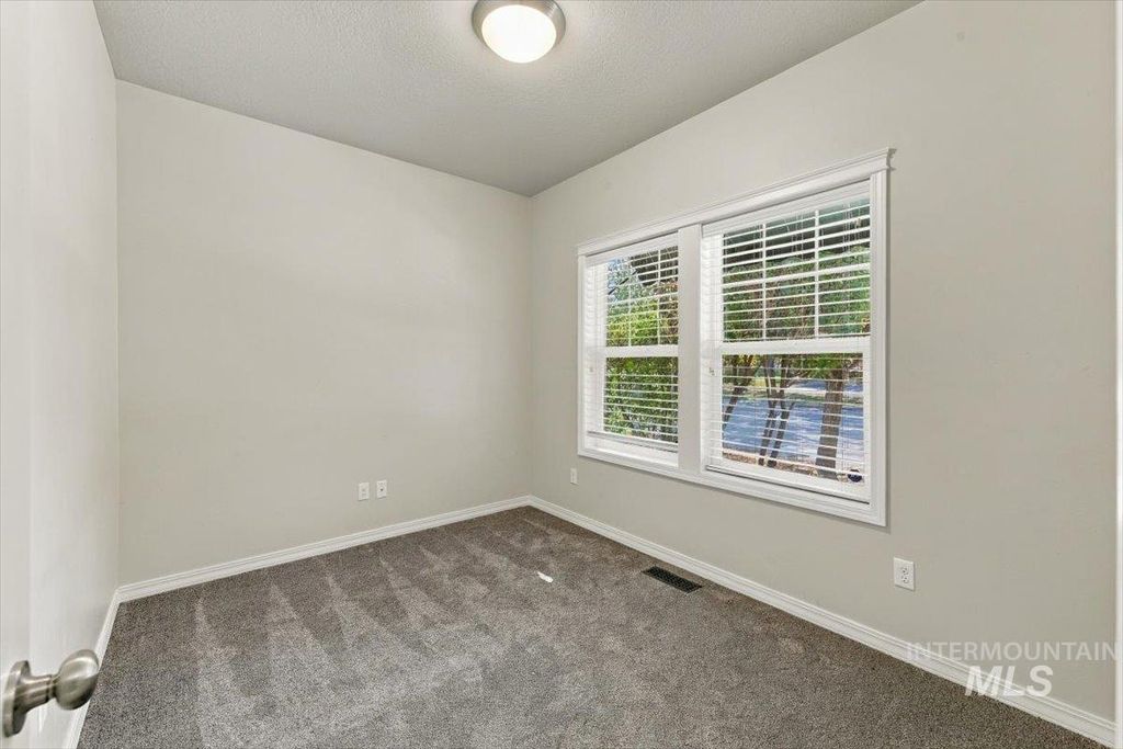 11086 W Morela Drive, Boise, ID 83709 photo 4