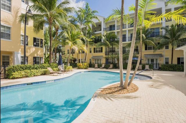 3120 Latitude Circle 303, Delray Beach, FL 33483