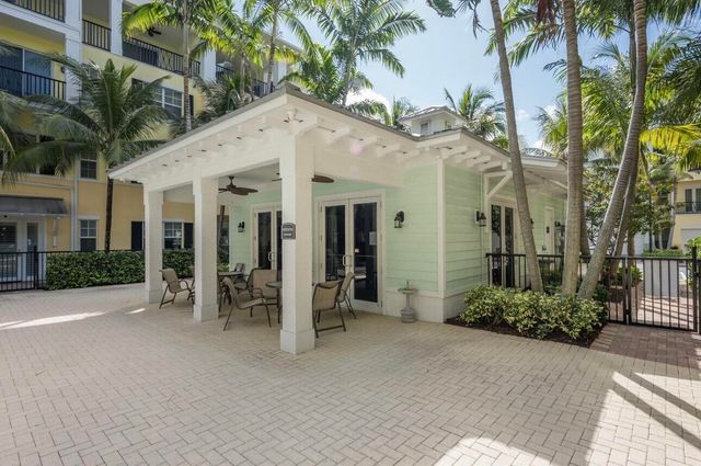 3120 Latitude Circle 303, Delray Beach, FL 33483
