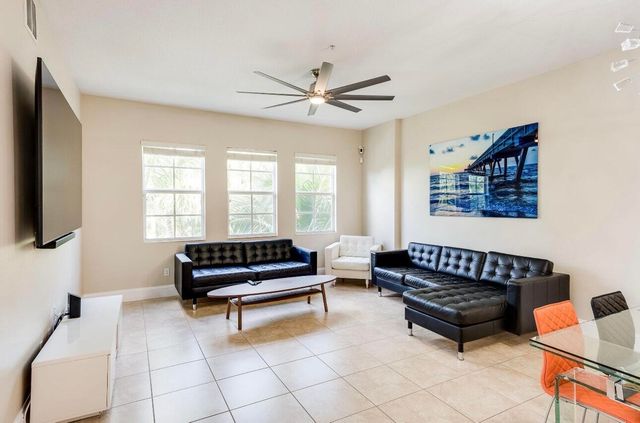 3120 Latitude Circle 303, Delray Beach, FL 33483