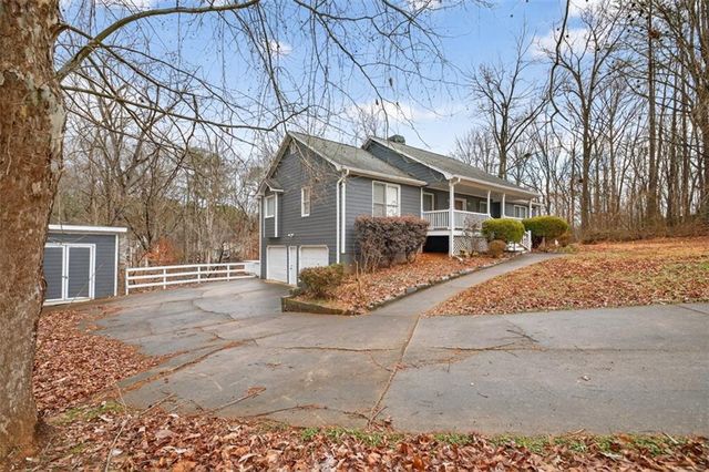 70 Kimball Court, Douglasville, GA 30134