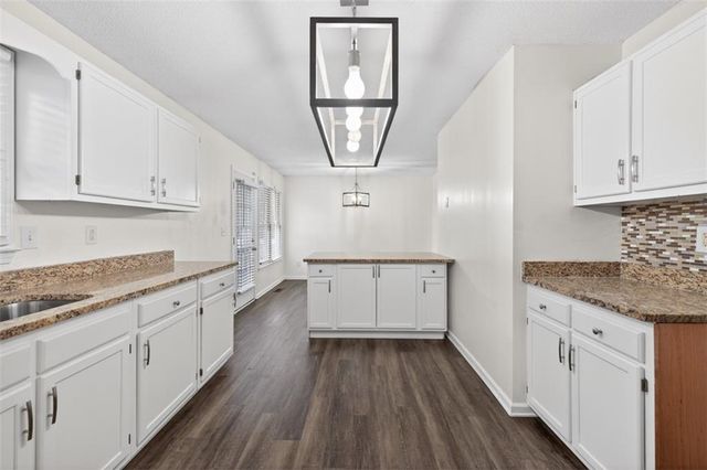 70 Kimball Court, Douglasville, GA 30134