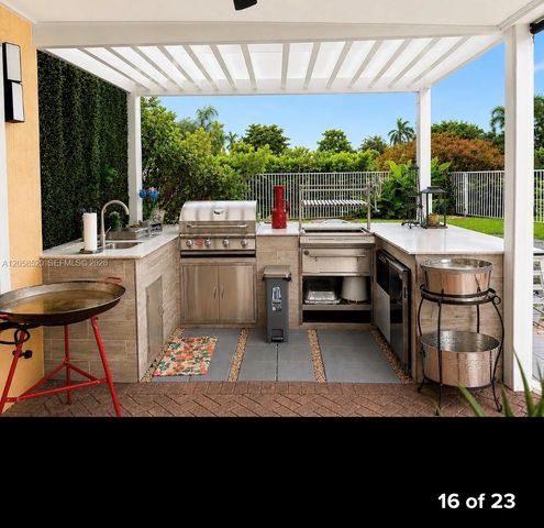 16445 Sapphire Place, Weston, FL 33331