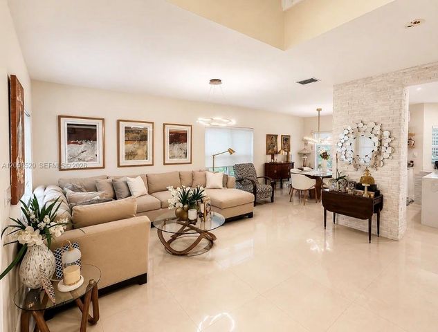 16445 Sapphire Place, Weston, FL 33331