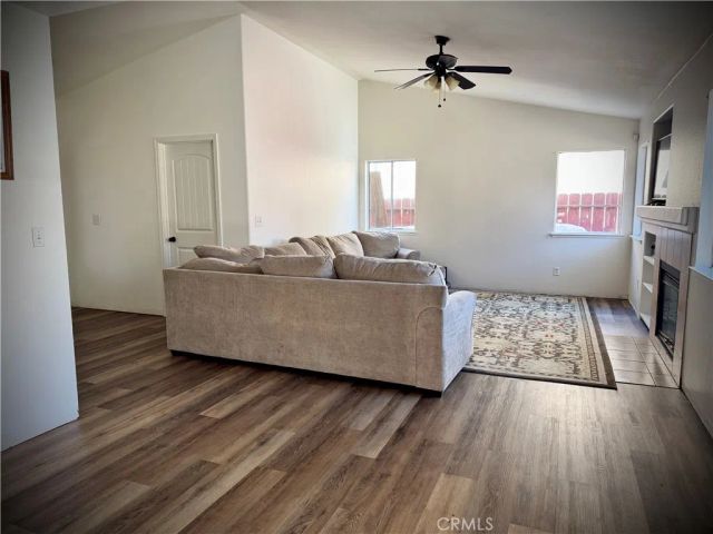 16634 Everton, Delhi, CA 95315