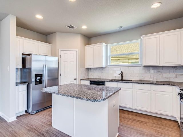 4210 Birdwatch LOOP 2, Pflugerville, TX 78660