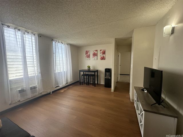 834 Lehua Avenue 307, Pearl City, HI 96782