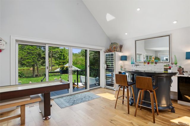 425 Cedar Point Drive E, Southold, NY 11971