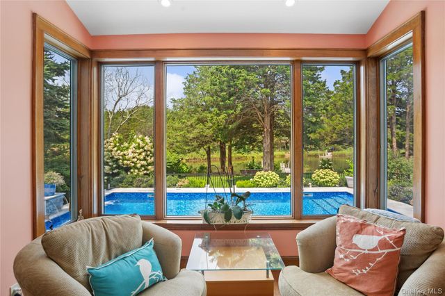 425 Cedar Point Drive E, Southold, NY 11971