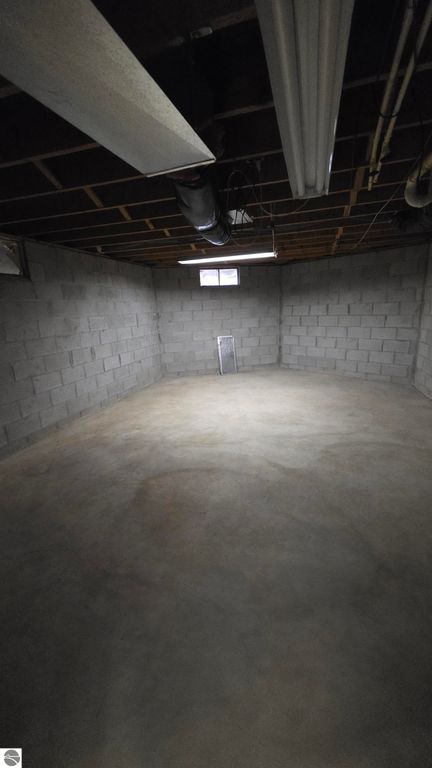 Image 30 of property listing at 971 Wintergreen, East Tawas, MI 48730