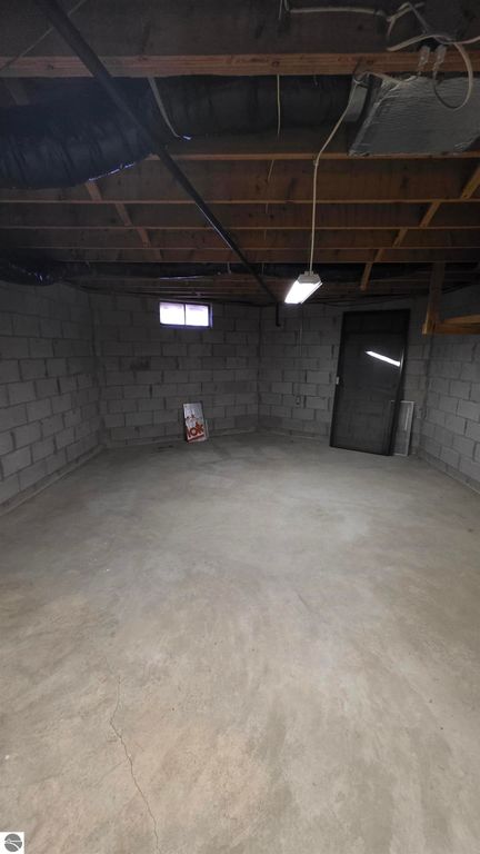 Image 32 of property listing at 971 Wintergreen, East Tawas, MI 48730