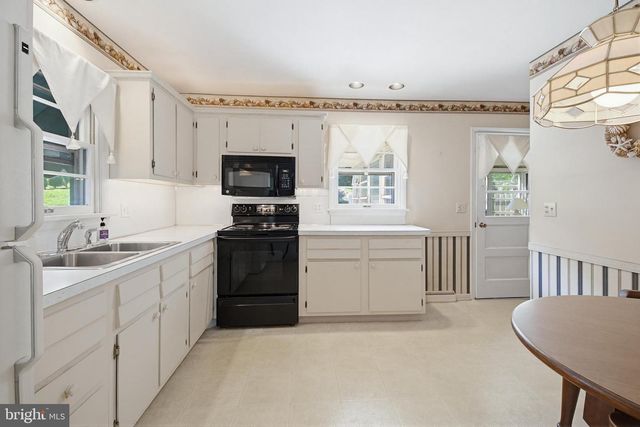 4066 MARIETTA AVE, Mt Joy, PA 17552
