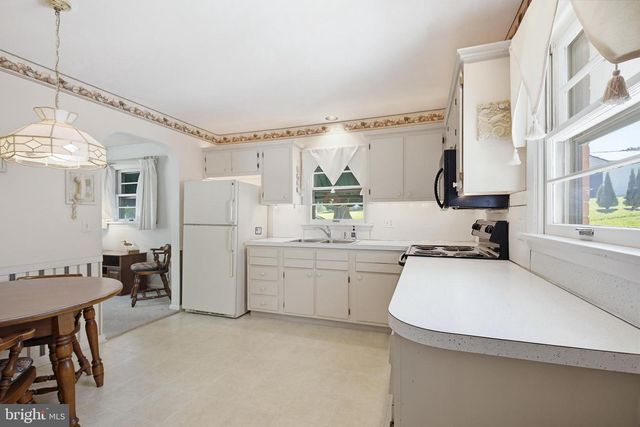 4066 MARIETTA AVE, Mt Joy, PA 17552