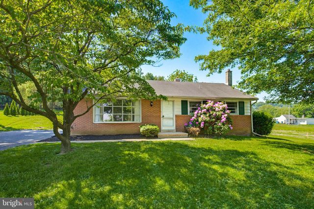 4066 MARIETTA AVE, Mt Joy, PA 17552