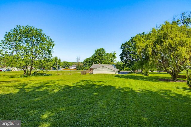 4066 MARIETTA AVE, Mt Joy, PA 17552