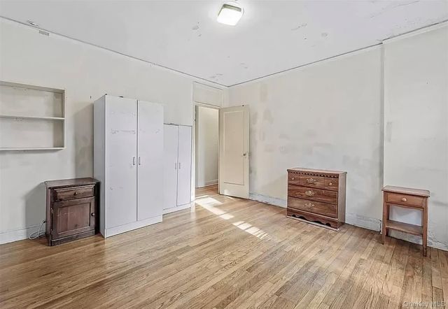 4310 48th Avenue 4M, Woodside, NY 11377