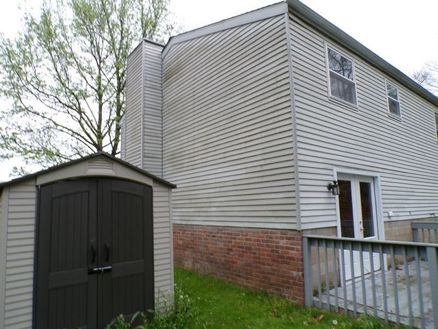 309 Larkwood Ct, Cranberry Twp, PA 16066