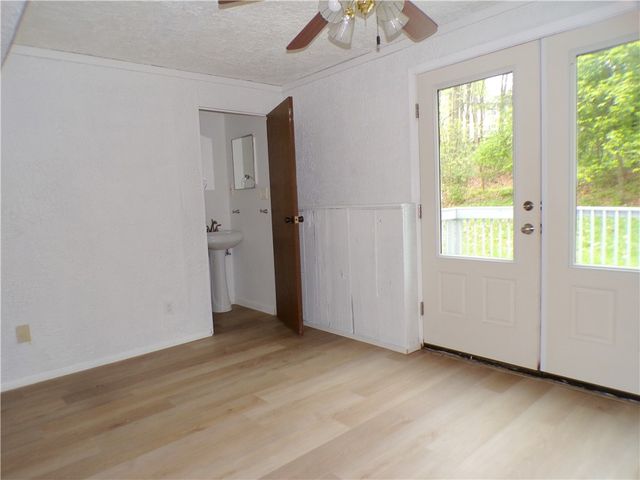 309 Larkwood Ct, Cranberry Twp, PA 16066