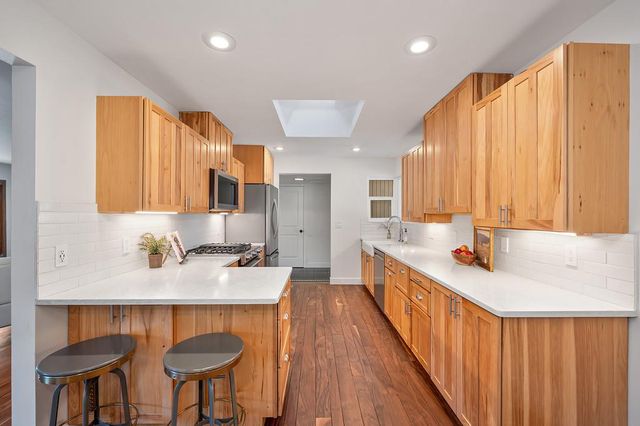 1508 Acorn Ct, West Sacramento, CA 95691