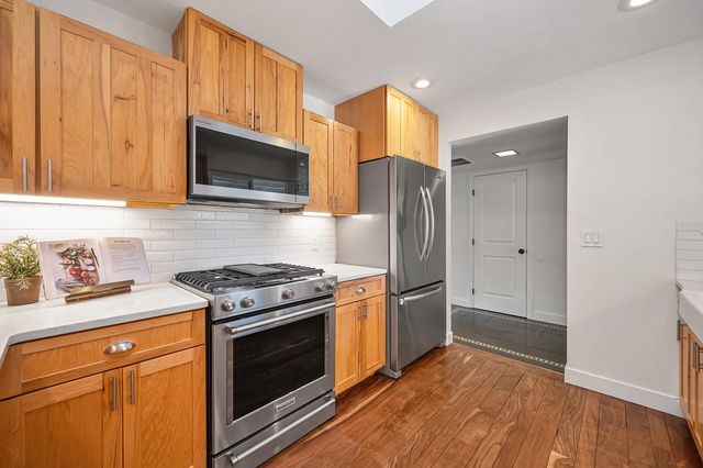 1508 Acorn Ct, West Sacramento, CA 95691