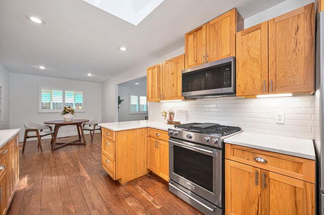 1508 Acorn Ct, West Sacramento, CA 95691