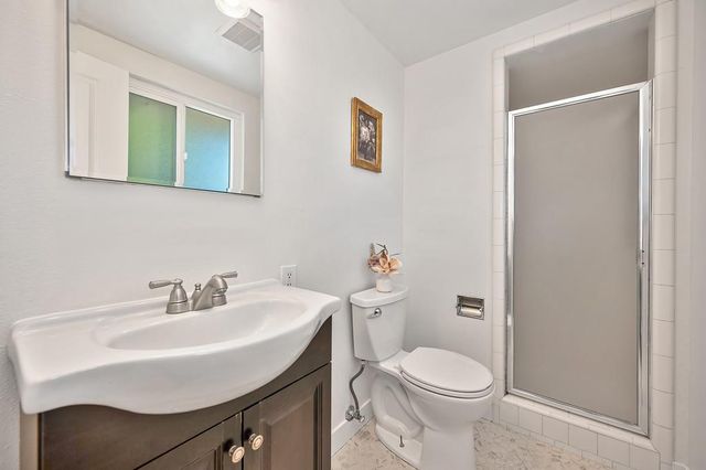 1508 Acorn Ct, West Sacramento, CA 95691