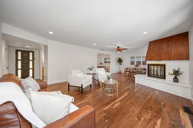 1508 Acorn Ct, West Sacramento, CA 95691