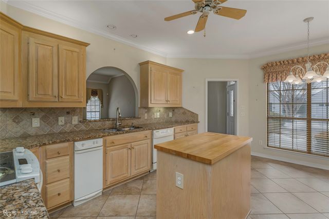 164 Vidor Lane, Shreveport, LA 71105