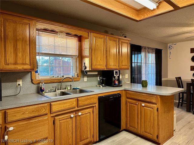 5101 Boys Ranch Road, Lavaca, AR 72941