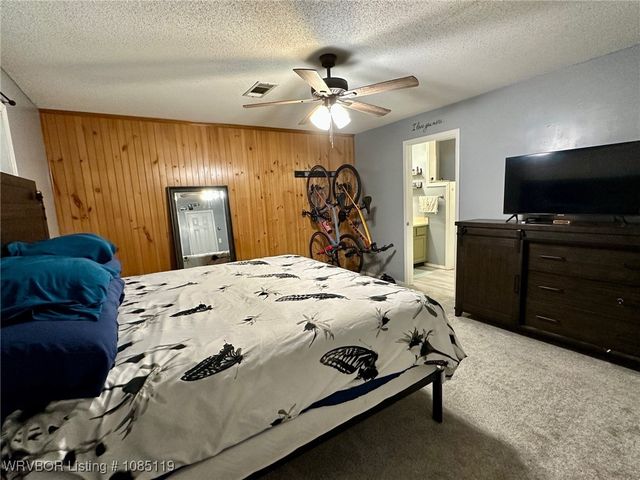 5101 Boys Ranch Road, Lavaca, AR 72941