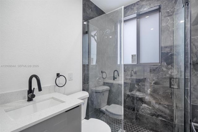 629 SW 10th Ave 6, Miami, FL 33130