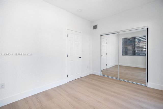 629 SW 10th Ave 6, Miami, FL 33130