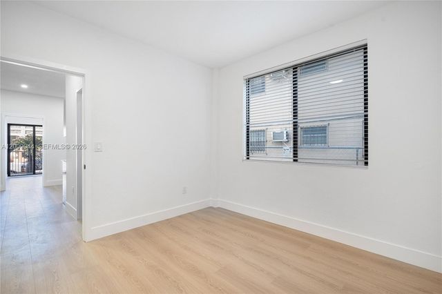 629 SW 10th Ave 6, Miami, FL 33130