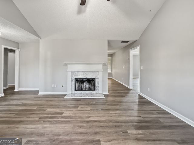 231 Ferguson Avenue, Locust Grove, GA 30248