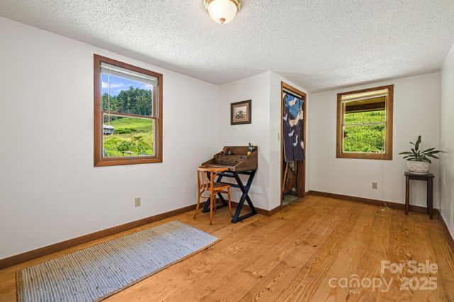 799 Fire Scald Road, Green Mountain, NC 28740