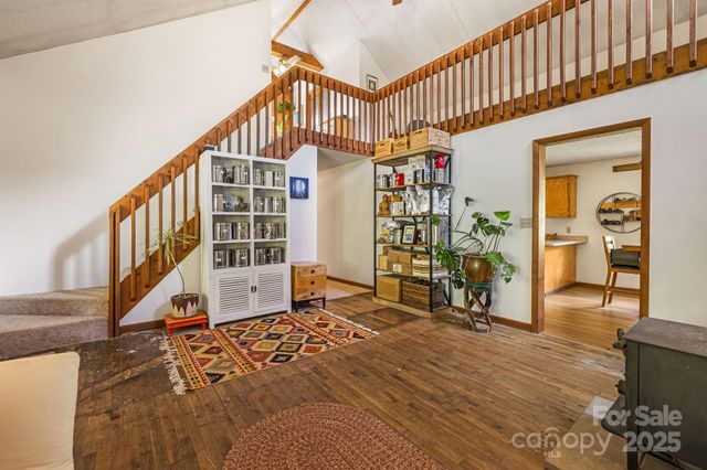 799 Fire Scald Road, Green Mountain, NC 28740