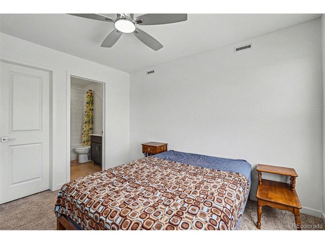 368 Geneva St, Aurora, CO 80010