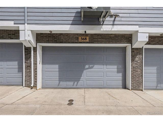 368 Geneva St, Aurora, CO 80010