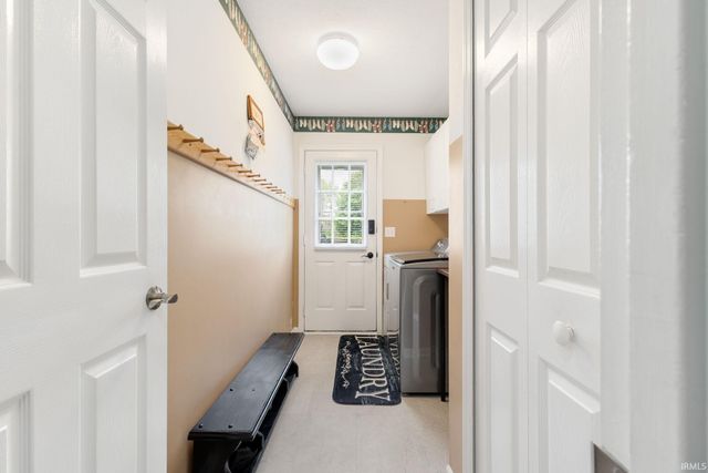 60506 Woodstock Drive, South Bend, IN 46614