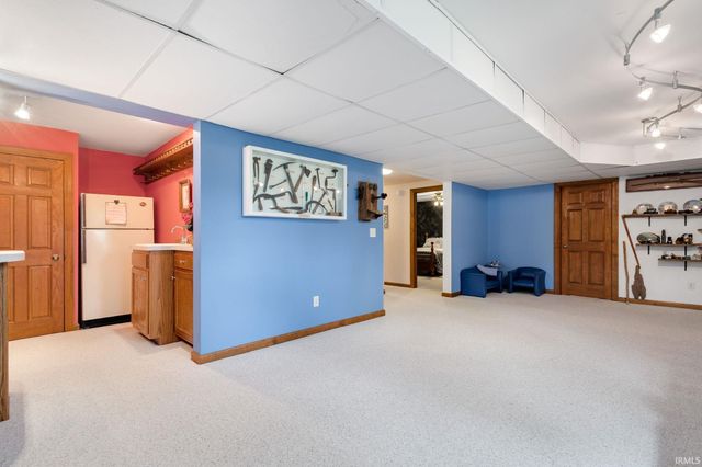 60506 Woodstock Drive, South Bend, IN 46614
