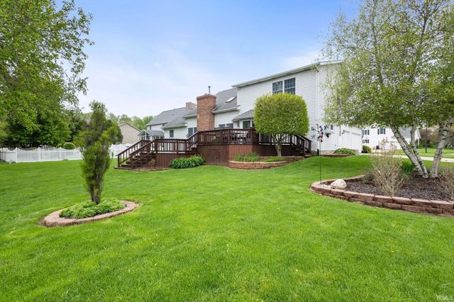 60506 Woodstock Drive, South Bend, IN 46614