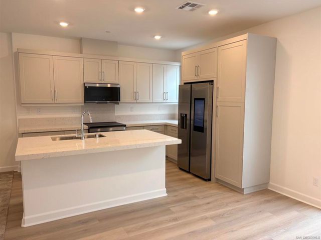 432 Caliper Way, San Marcos, CA 92078