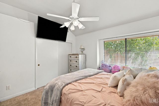 1701 Sprucehaven Street, Bakersfield, CA 93312