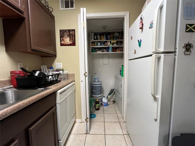 18333 Roehampton Drive 513, Dallas, TX 75252