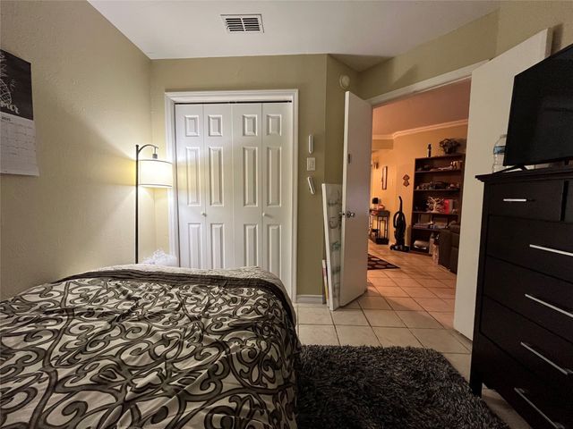 18333 Roehampton Drive 513, Dallas, TX 75252