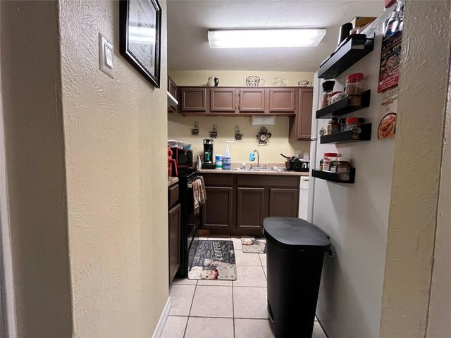 18333 Roehampton Drive 513, Dallas, TX 75252
